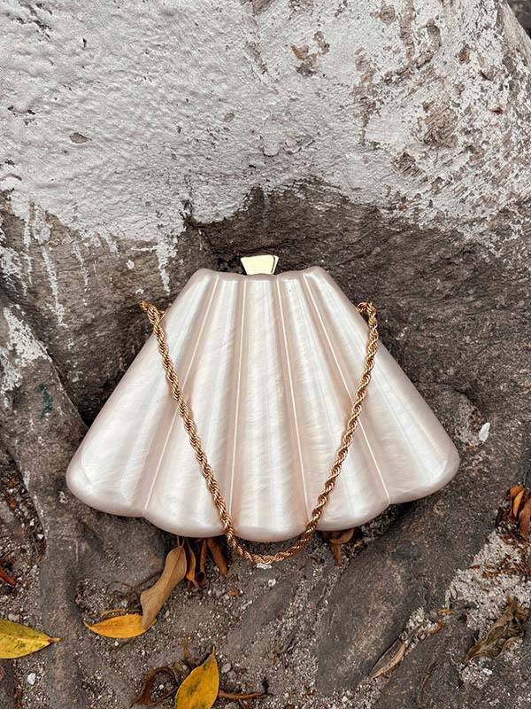 Shell Element Chain Bag Hand Bag