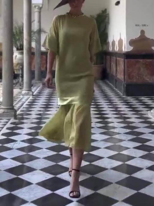 Minimal Splicing Midi Dress