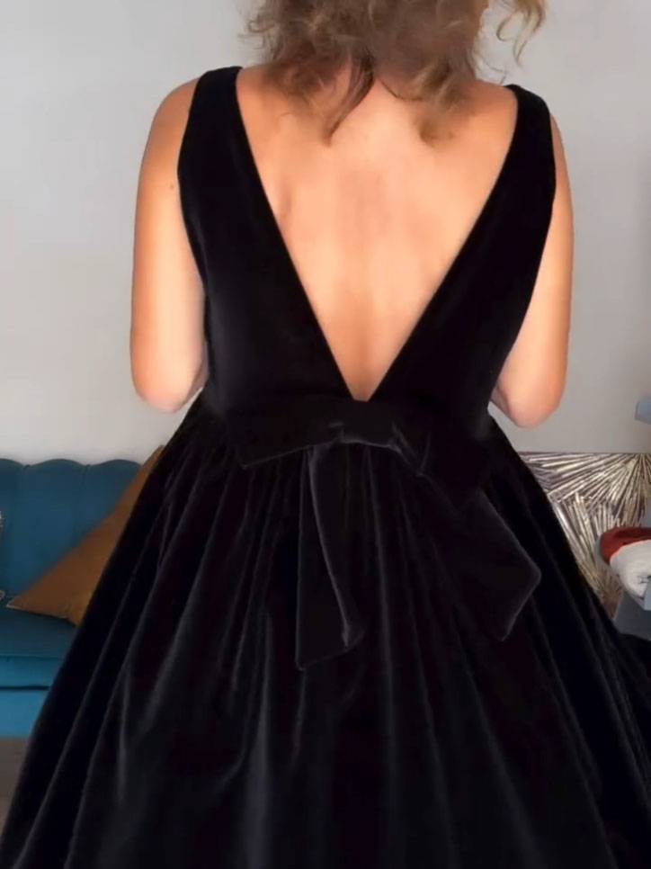 Velvet Backless Bow Midi Dress