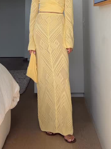 Elegant Geometric Knit Skirt Two-Piece Set