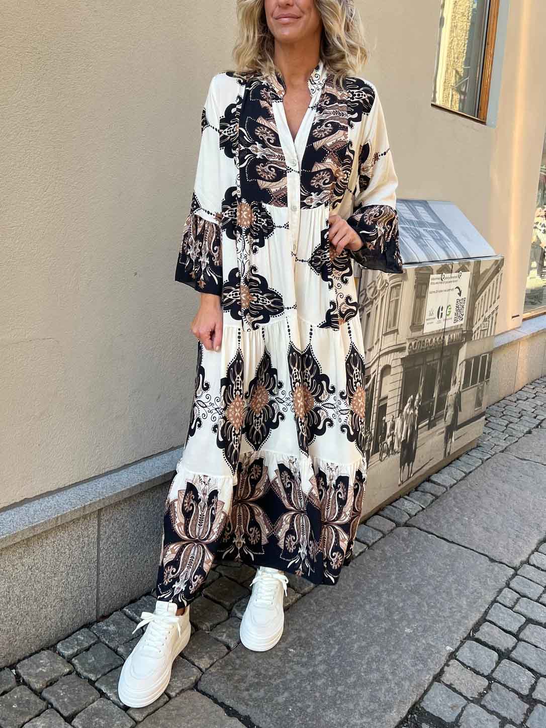 Casual Bohemian Print Tiered Hem Maxi Dress