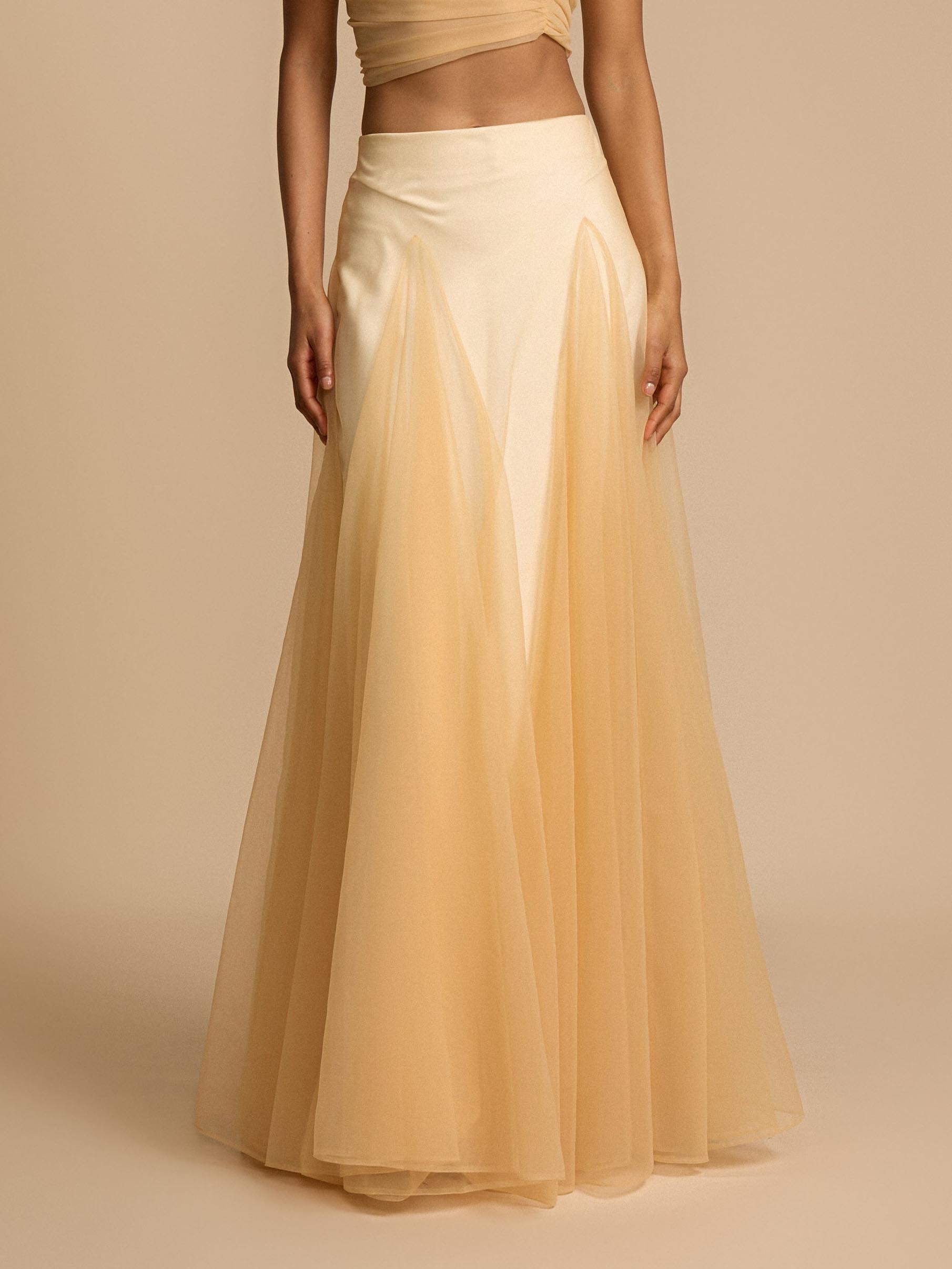 Elegant Triangle Stitching Flowing Skirt