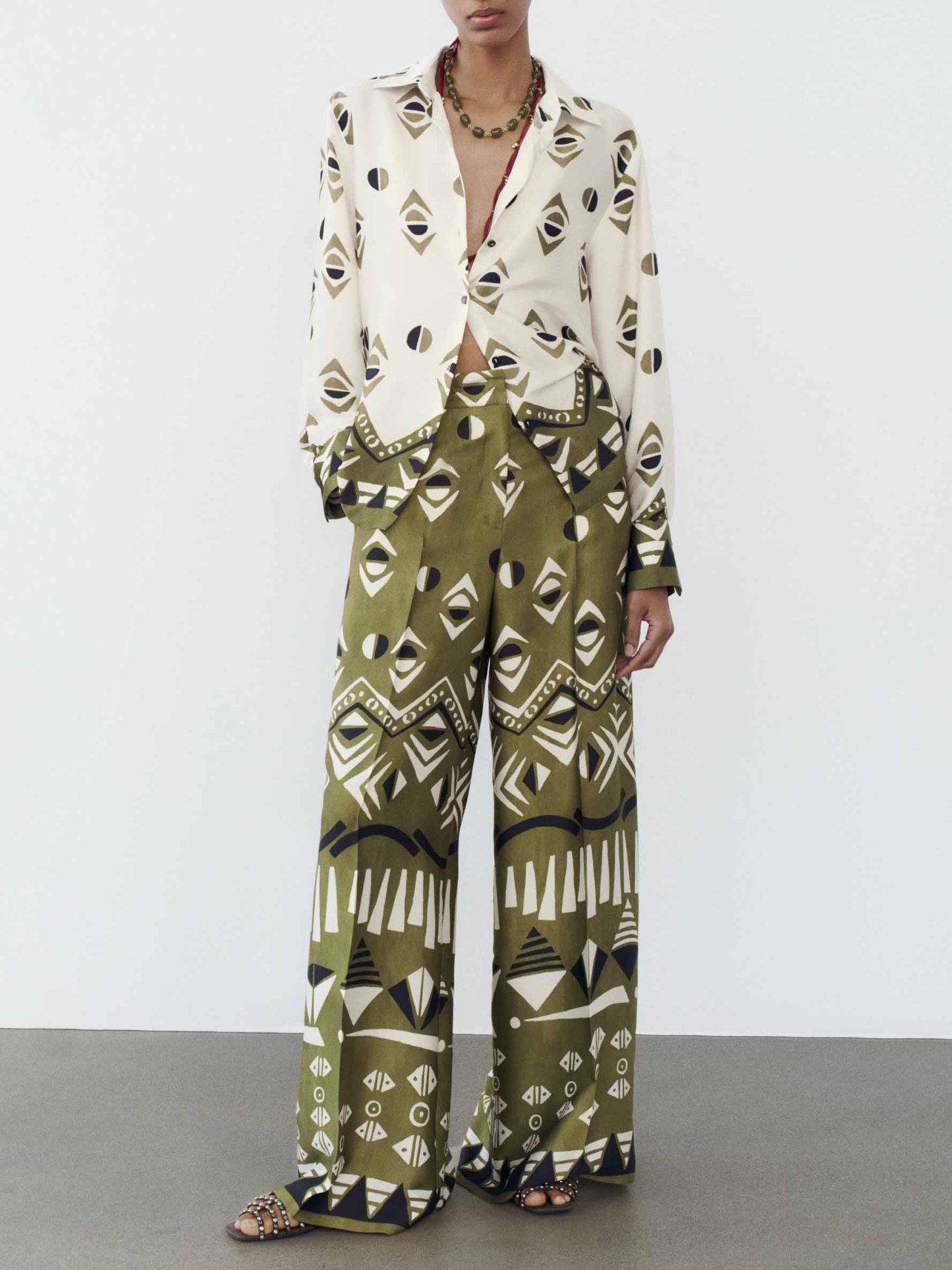 Exquisite Satin Geometric Print Long-sleeved Shirt