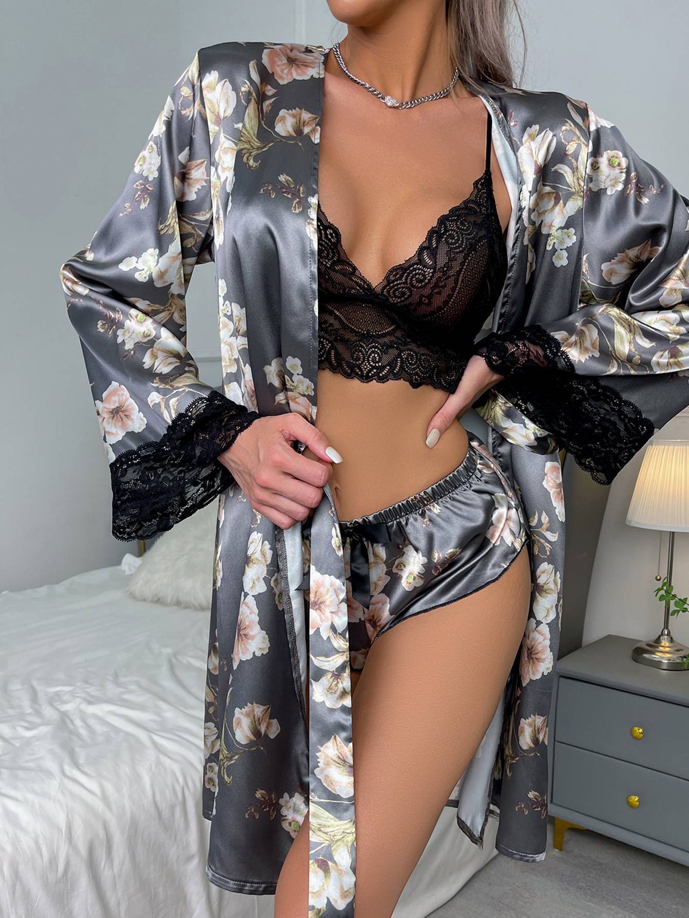 Lace Stitching Printed Pajamas Three-piece Set