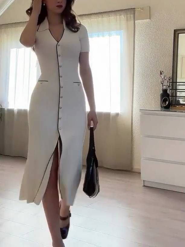 Minimalist V-neck Knit Dress