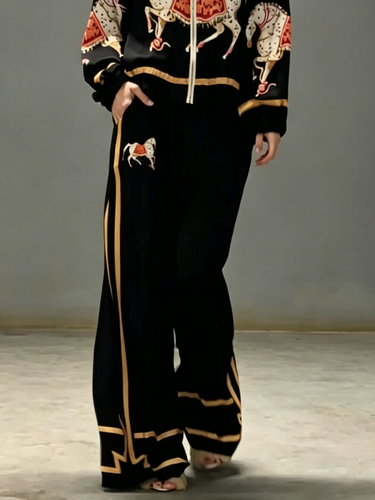 Exquisite Satin Horse Print Zip-Up Shirt