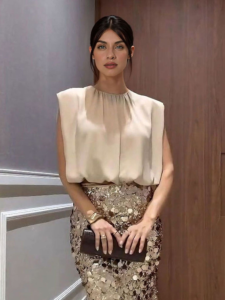 Elegant Sleeveless Gathered-Neck Blouse