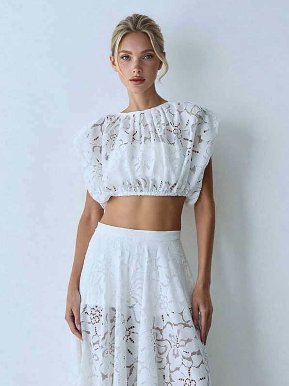 Elegant Lace Sleeveless Tank Top