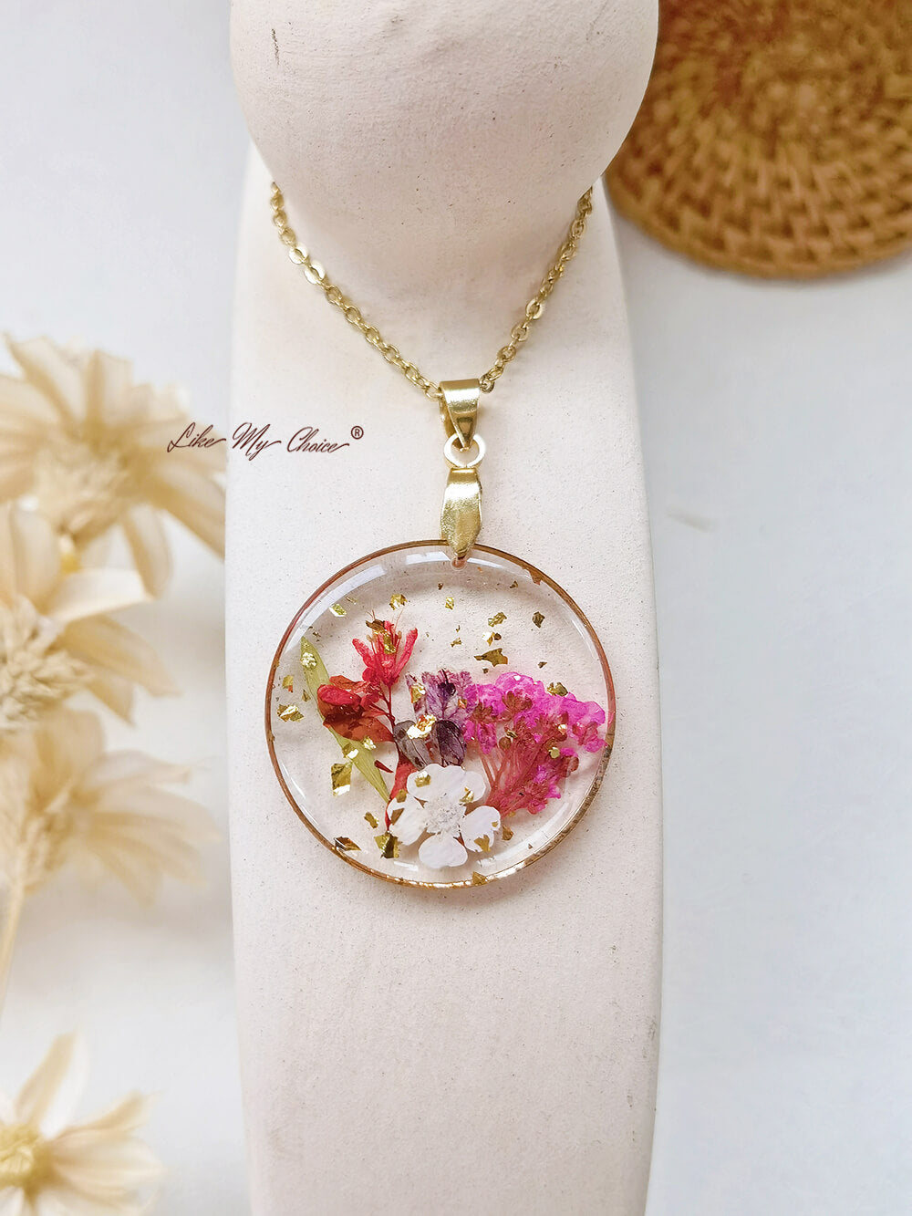 Handmade Birth Flower Bouquet Pressed Resin Pendant Necklaces