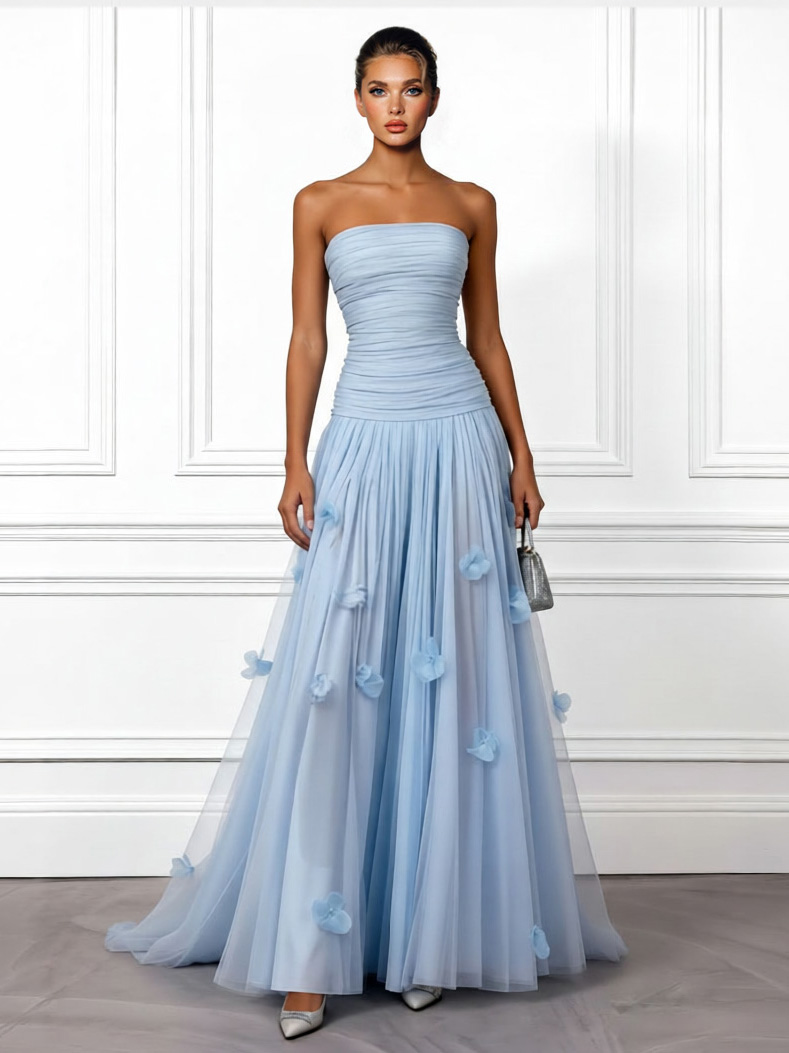 Elegant Strapless Ruched Tulle Evening Maxi Dress
