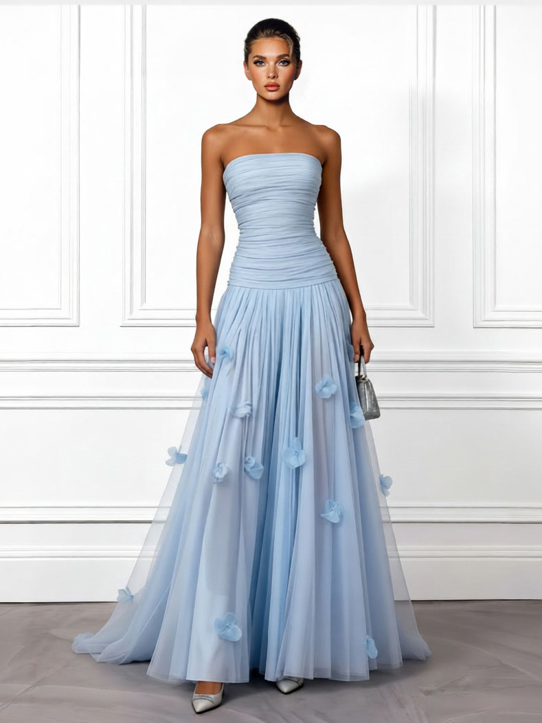 Elegant Strapless Ruched Tulle Evening Maxi Dress