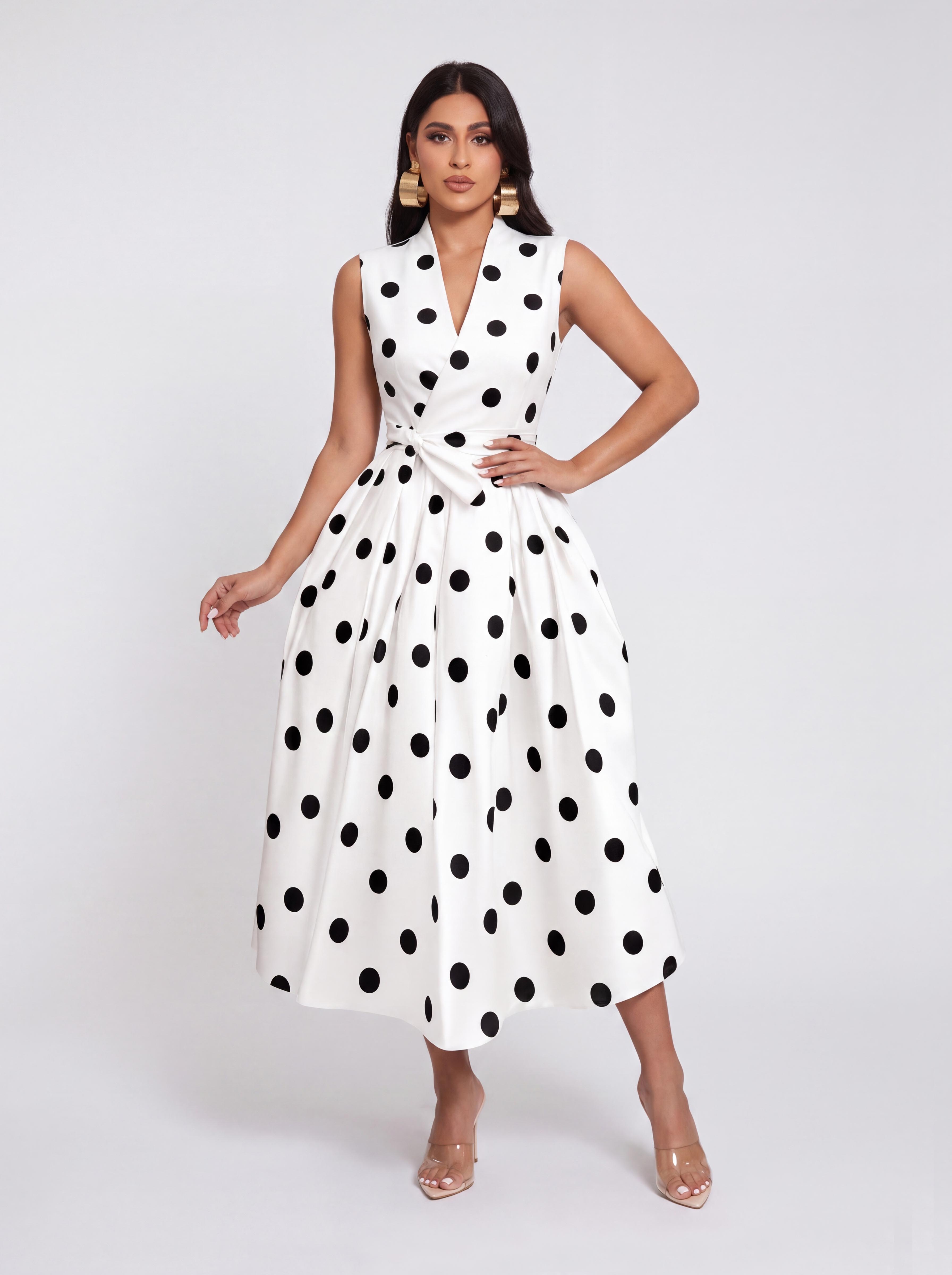 Vintage Polkdot Sleeveless V-neck Tight Waist Mid-length Umbrella Dress