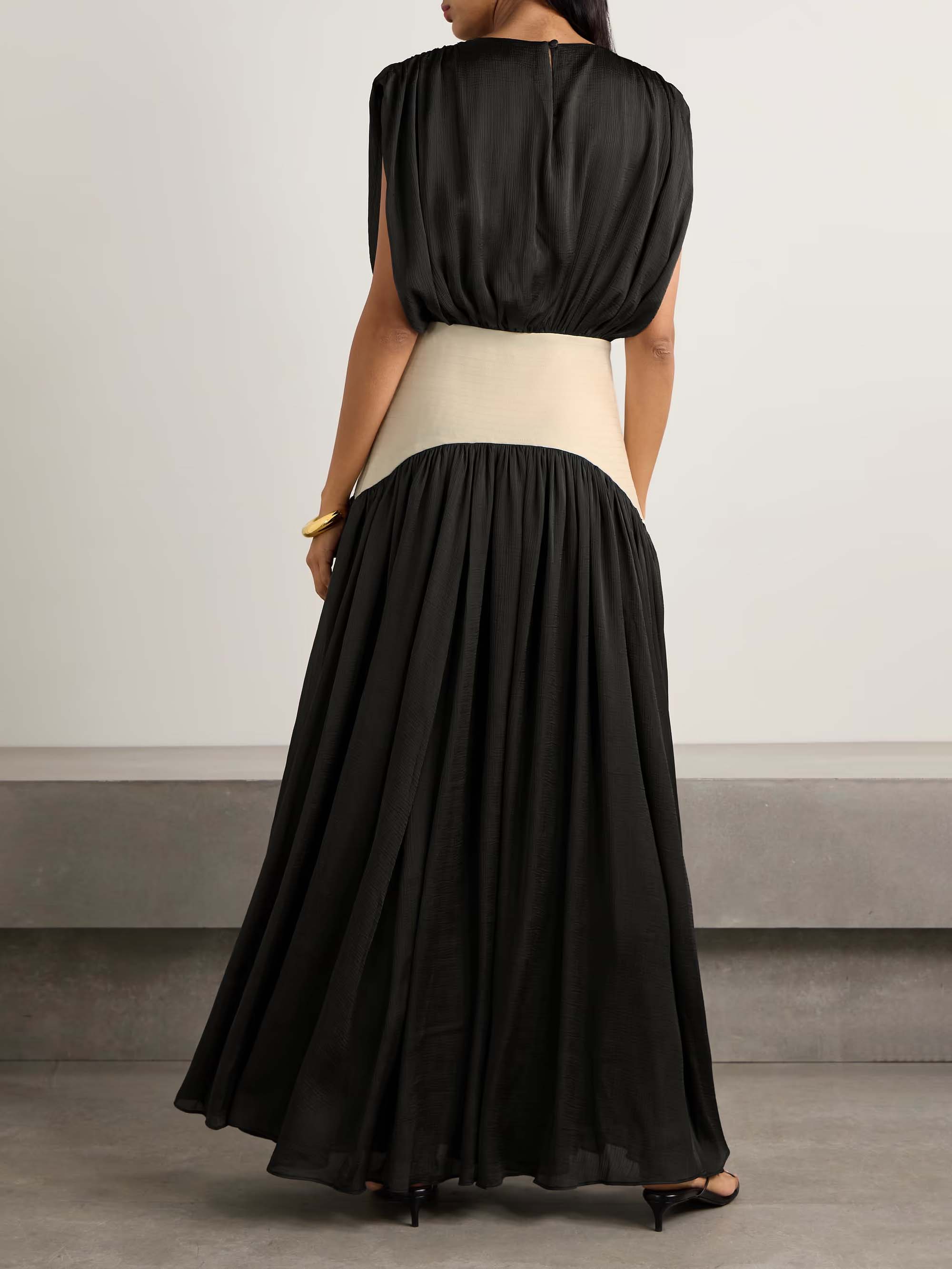 Elegant Wide Belted Pleated Sleeveless Maxi Dress