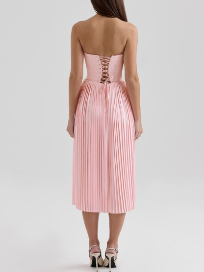 Elegant Strapless Pleated Midi Dress