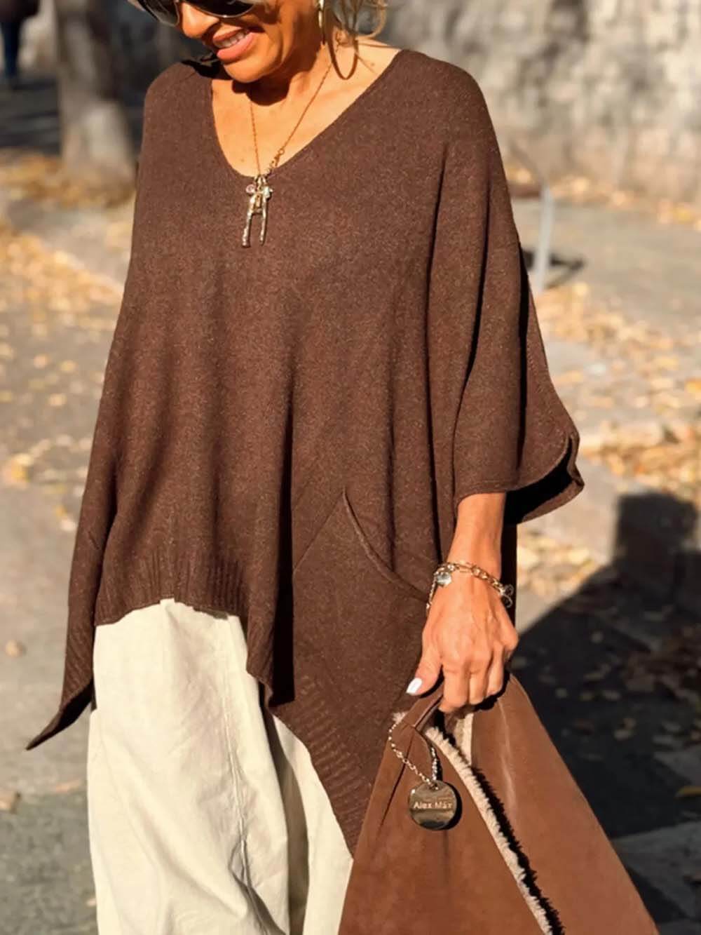 Classic Fashion V-neck Loose Pocket Mid-length Knitted Sweater