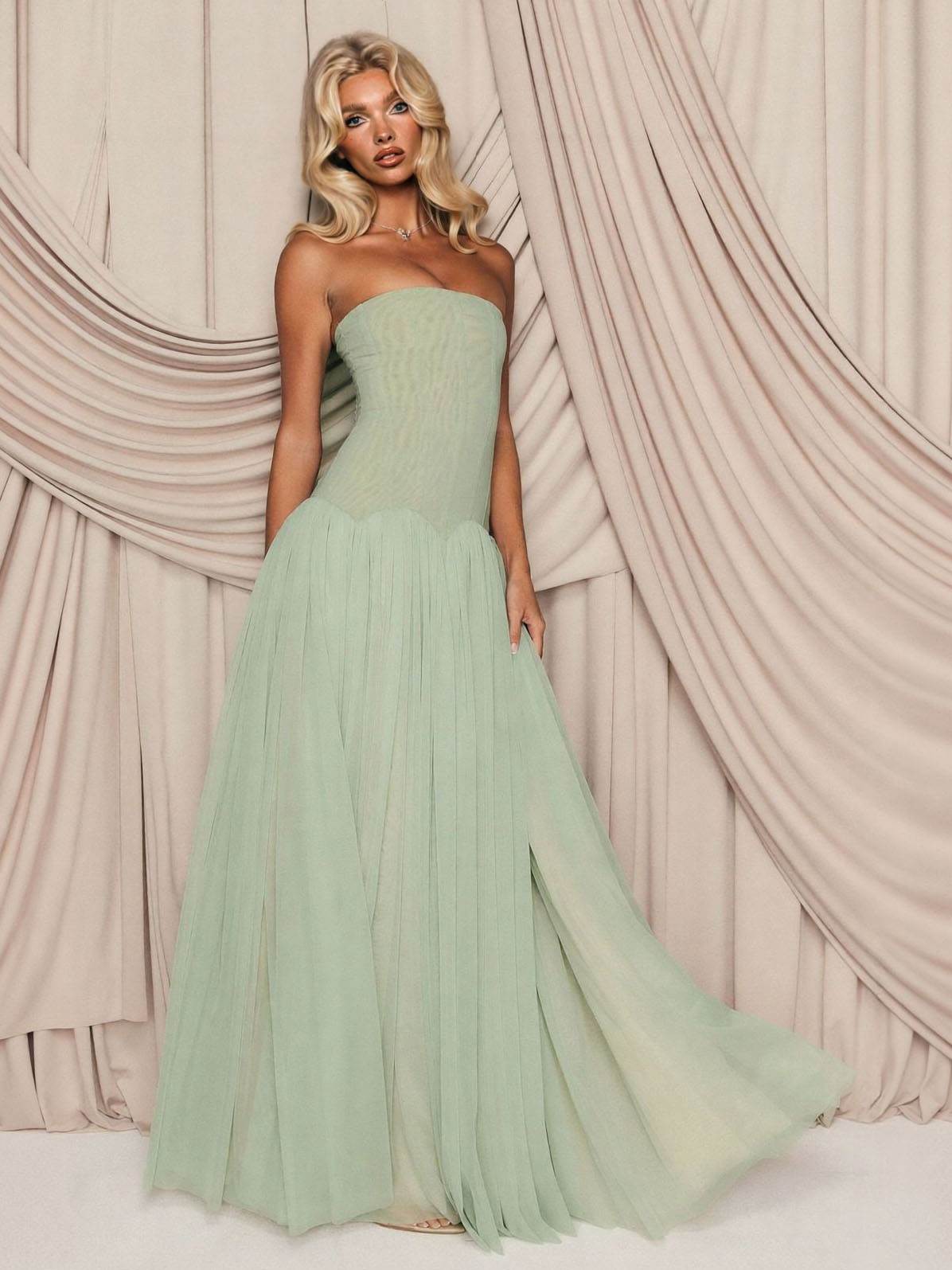 Elegant Strapless Corset Tulle Party Maxi Dress
