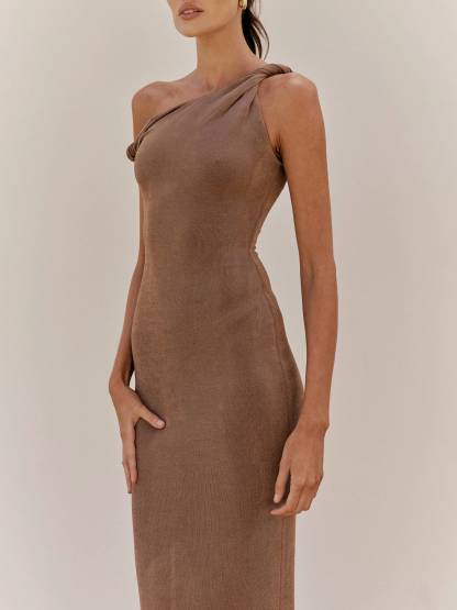 Off-shoulder Twist Slim Fit Midi Dress