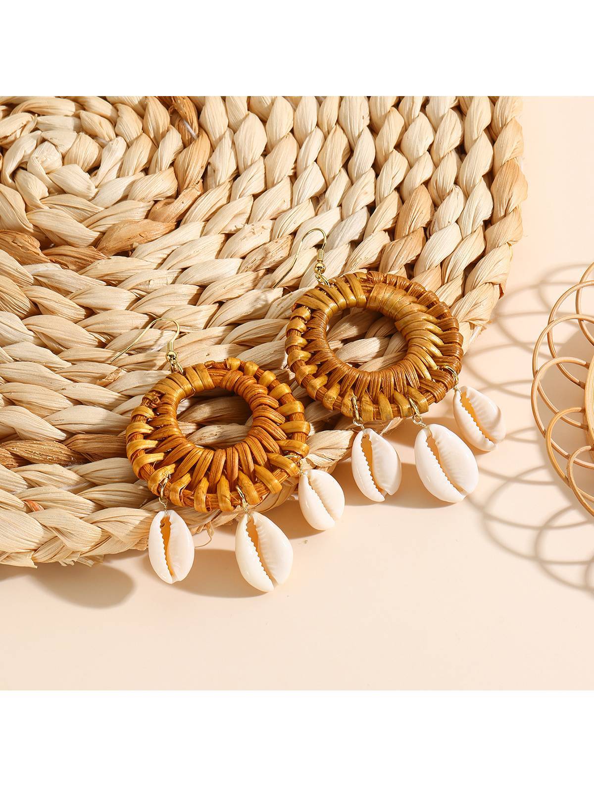 Bohemian Shell Straw Earrings