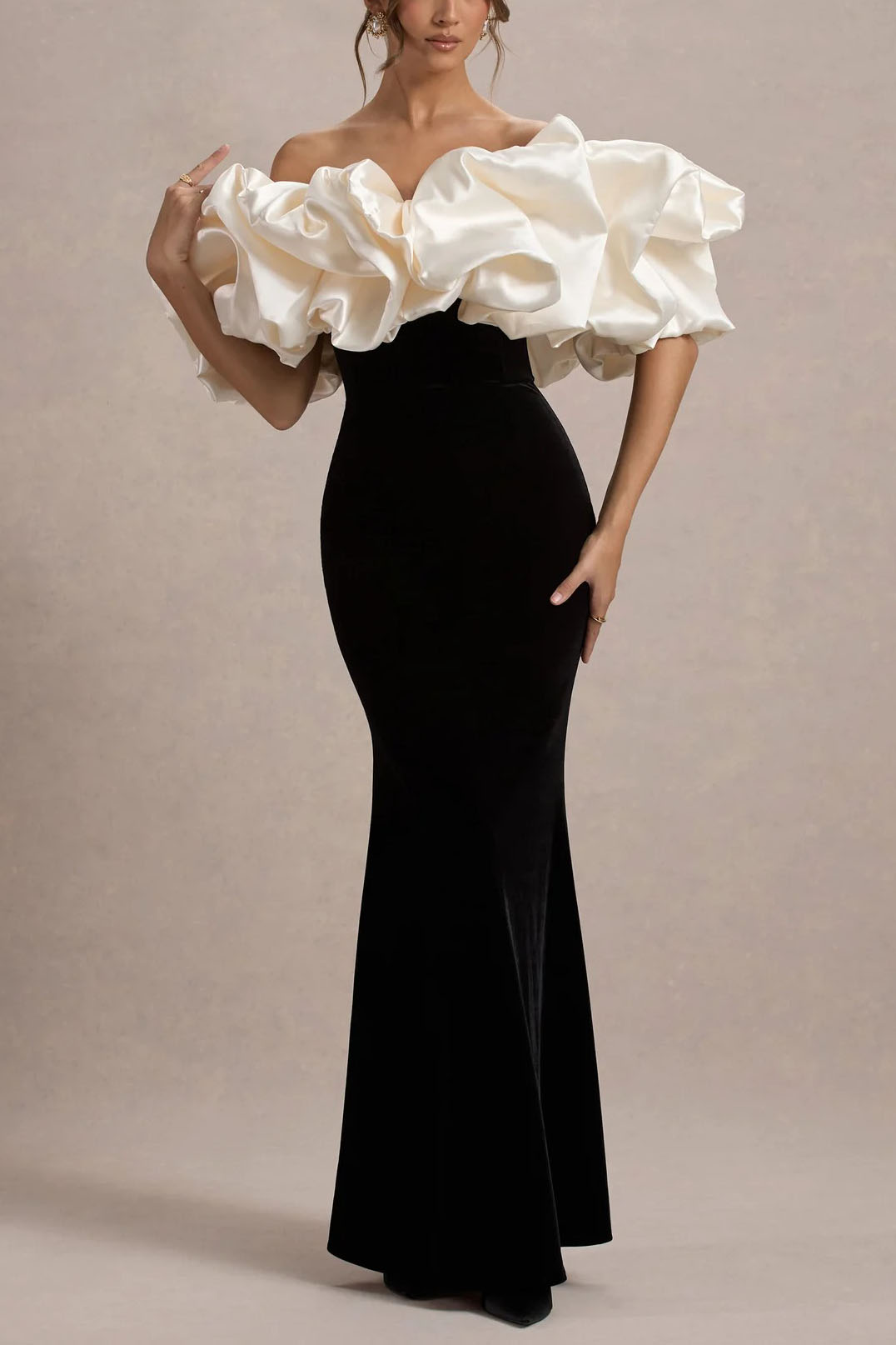 Off-Shoulder Color Contrast Velvet Splicing Maxi Dress