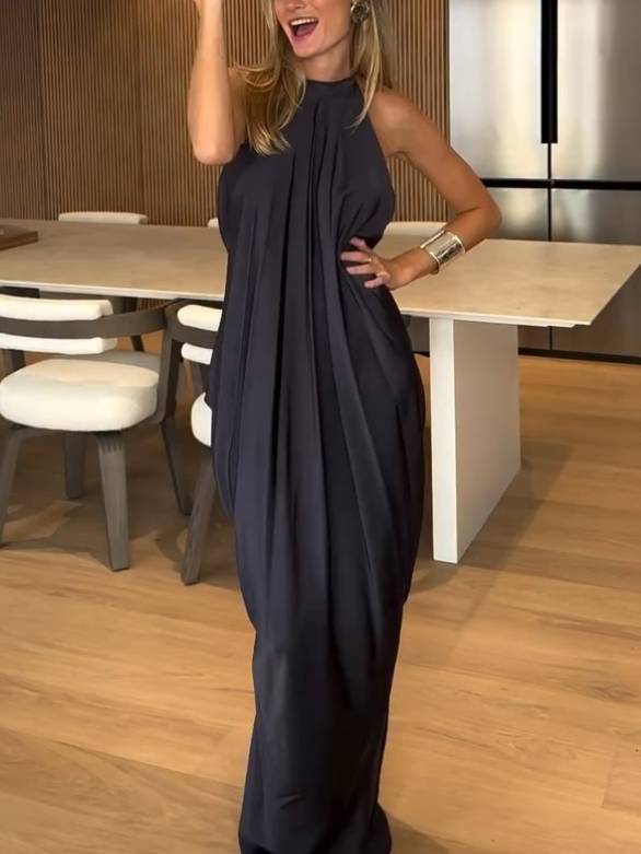 Minimalist Halter Neck Backless Maxi Dress