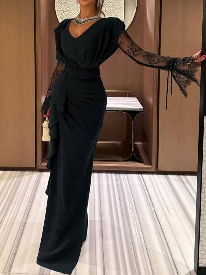 Lace-sleeve Spliced Pleated Maxi Dress