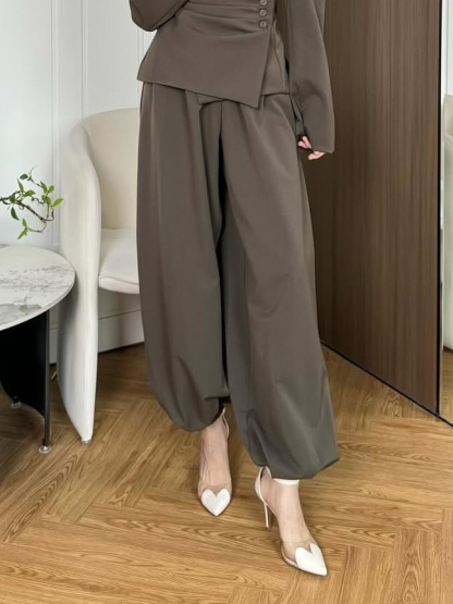 Elegant High-Waisted Wide-Leg Tailored Pants