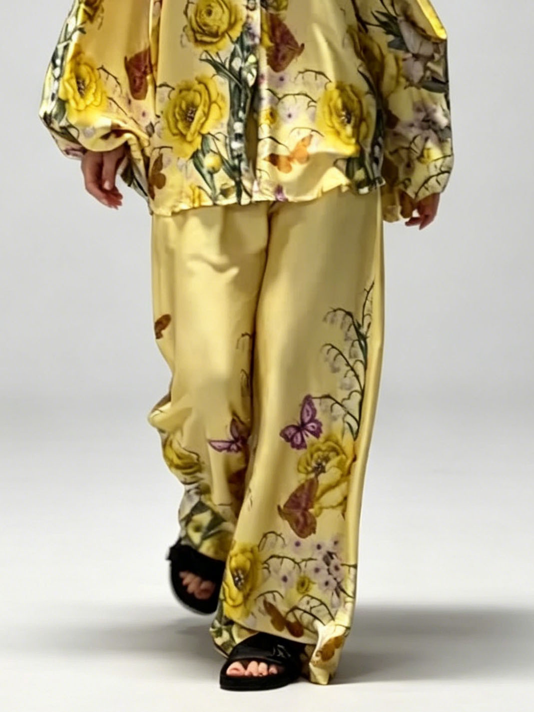 Exquisite Floral Butterfly Print Satin Wide-Leg Pants
