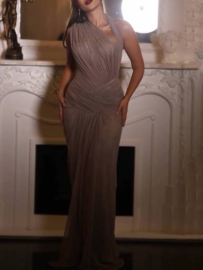 Hollow Design Pleated Maxi Dress