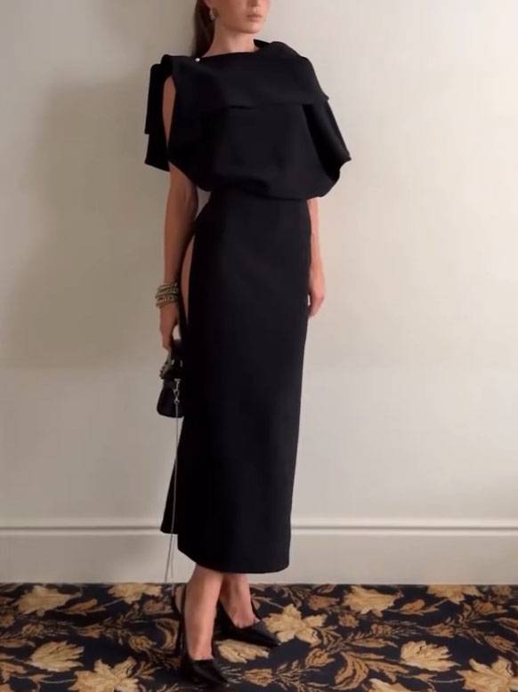 Hollow-out Side Slit Maxi Dress