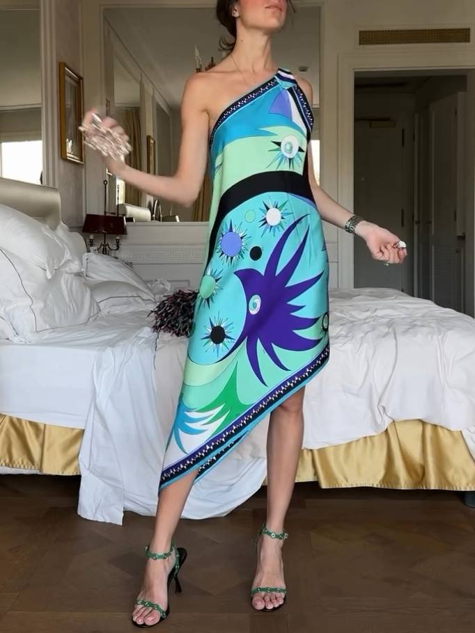 One-shoulder Irregular Print Dress