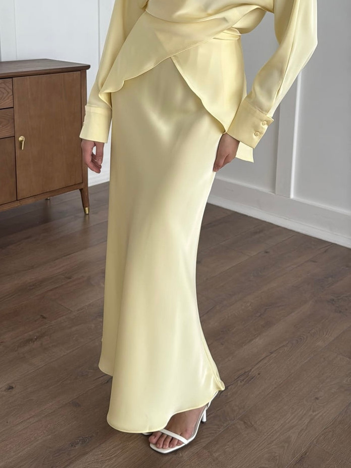 Elegant Draped Satin Mermaid Maxi Skirt