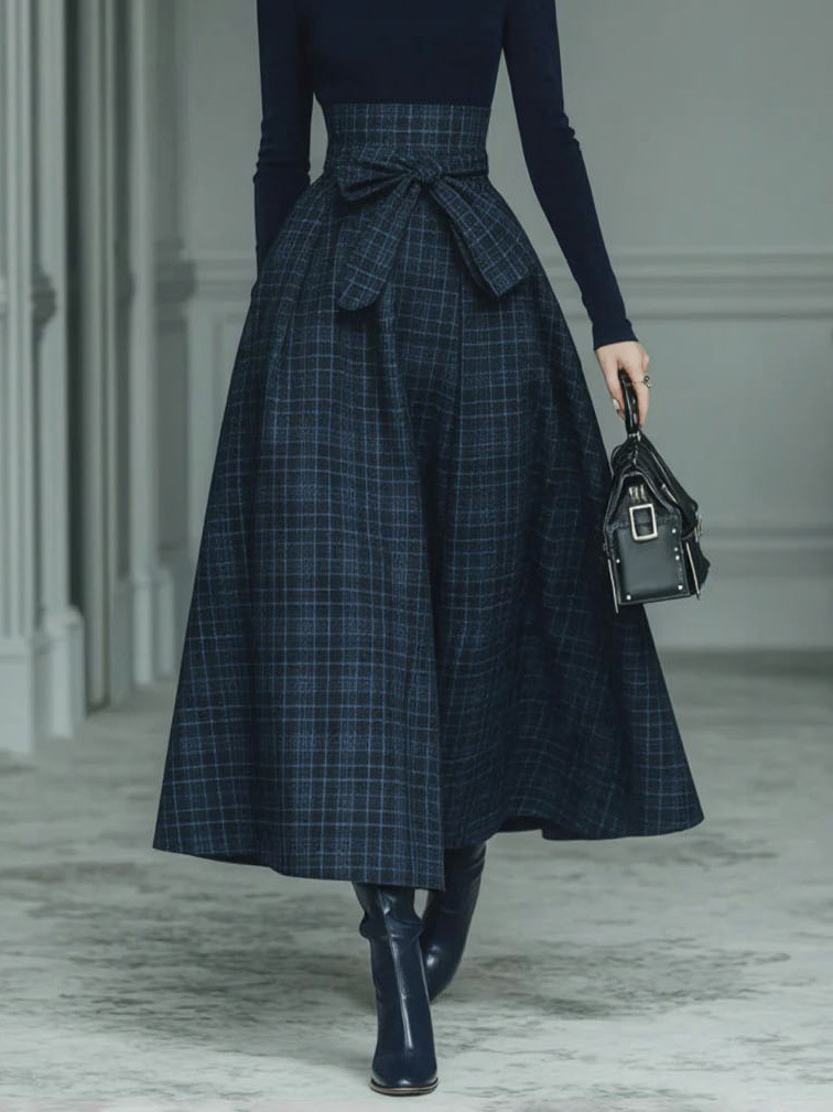 Exquisite High-neck Stretch Top And Plaid Skirt Two-piece Set