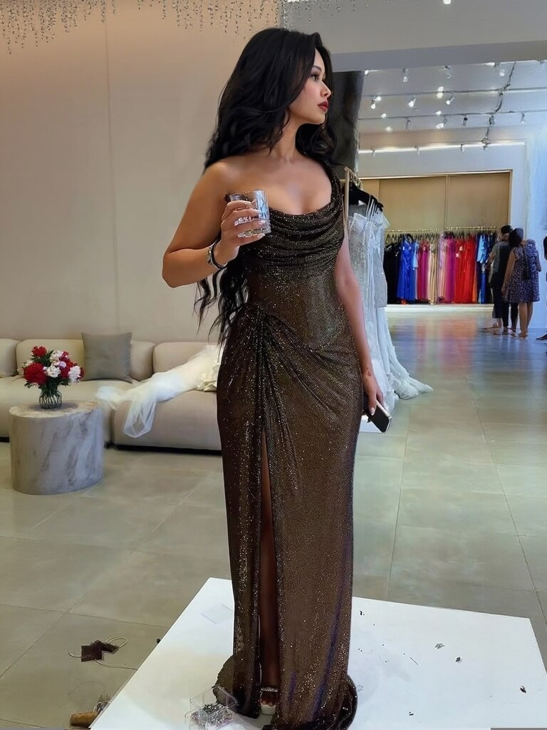 Elegant Sequin Slit Party Maxi Dress