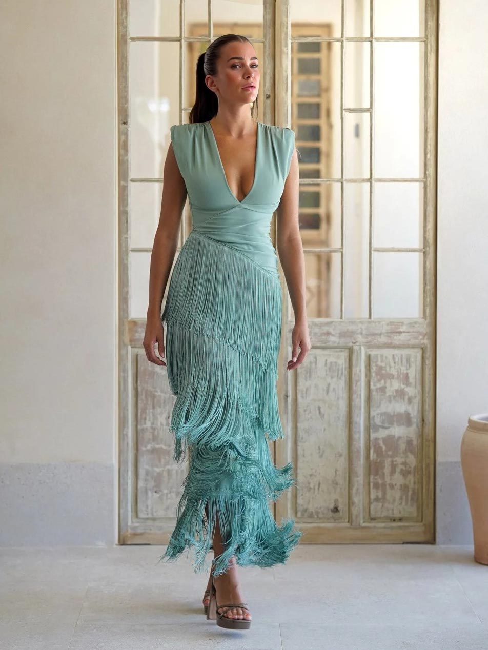 Elegant V-neck Pleated Fringe Maxi Dress
