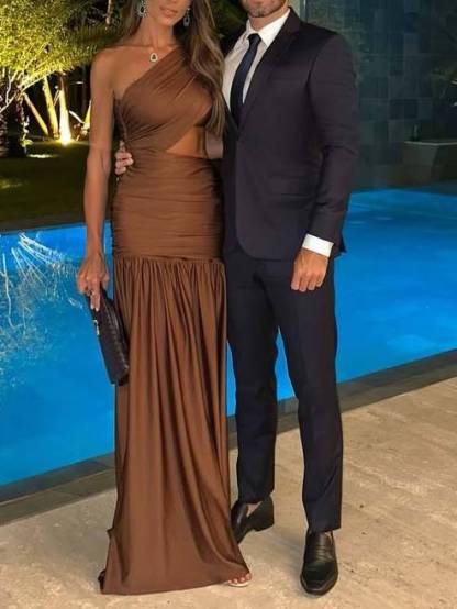 Unique Off-shoulder Waist Hollow Maxi Dress