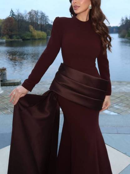 Pleated Ribbon Design Maxi Dress