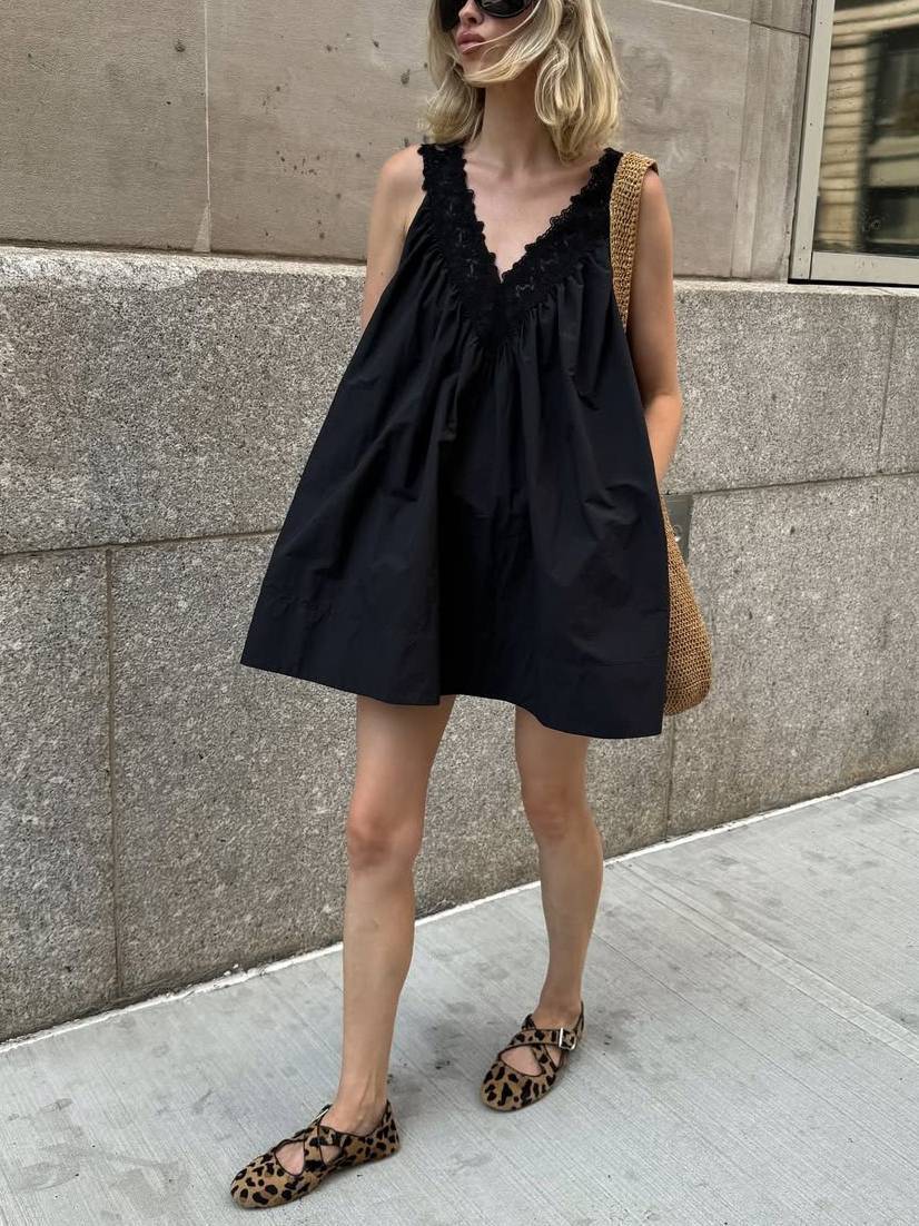 Vacation Style V-Neck Lace Splicing Mini Dress