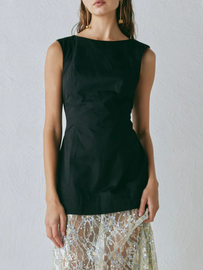 Elegant Sleeveless Structured Black Top