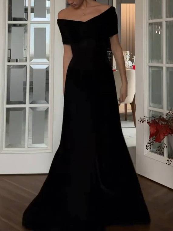 Off-shoulder Tulle Splicing Maxi Dress