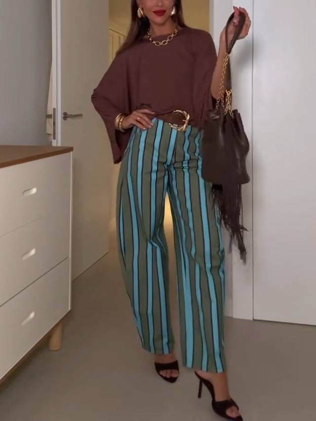 Loose T-Shirt And Striped Printed Pants Set-Pants