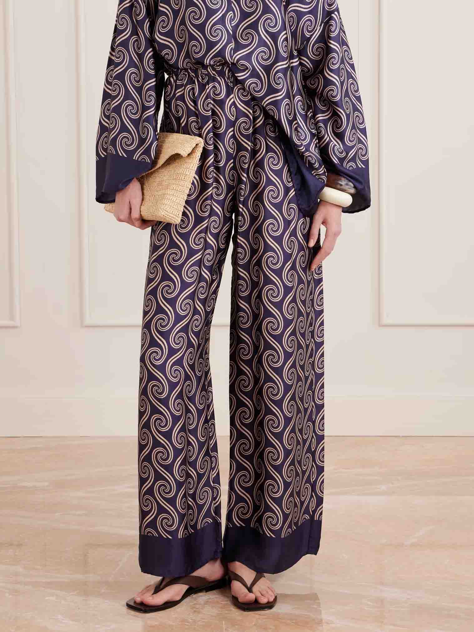 Unique Swirl Print Wide-Leg Pants