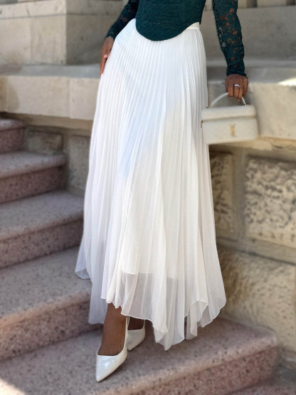 Elegant Lace Square-Neck Long-Sleeved Top