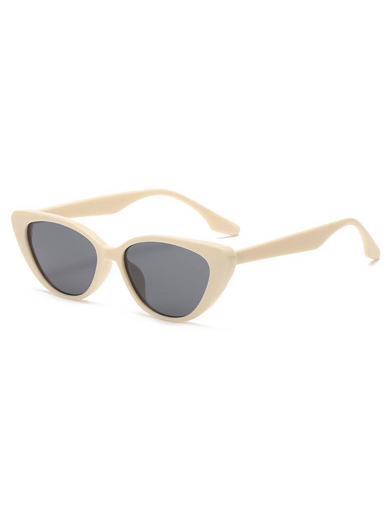 Cat Eye Black Frame Sunglasses