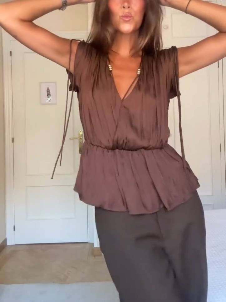 V-Neck Sleeveless Top And Shorts Suit-Top