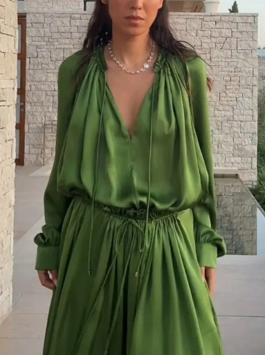 Elegant Satin V-neck Loose-fitting Shirt