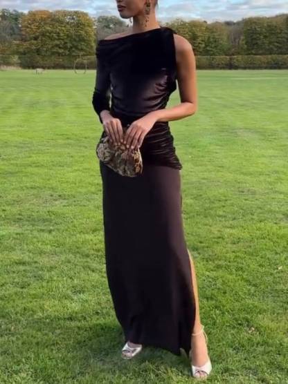 Single-sleeve Velvet-spliced Side Slit Maxi Dress