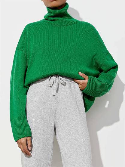 Minimalist Turtleneck Pullover Sweater