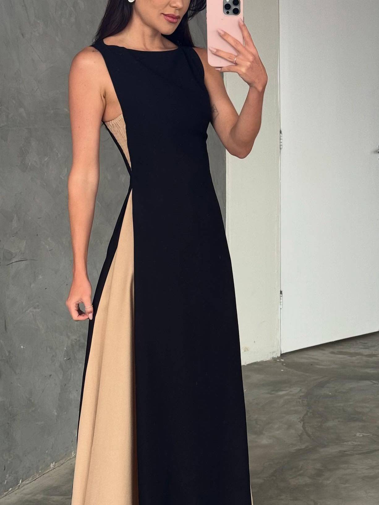 Elegant Off-shoulder Color Contrast Maxi Dress