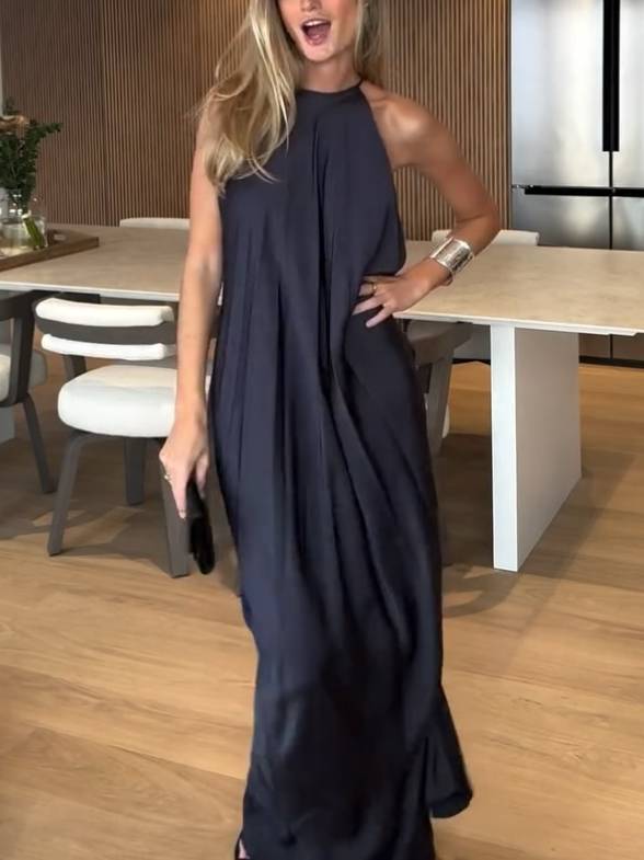 Minimalist Halter Neck Backless Maxi Dress