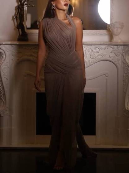 Hollow Design Pleated Maxi Dress